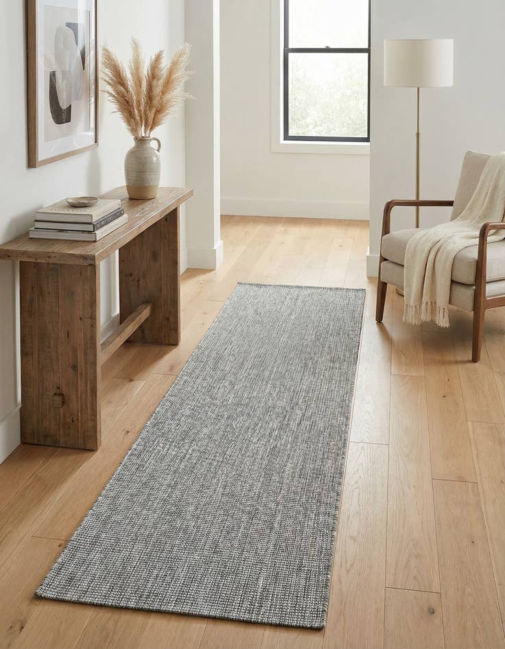 Detail image of 2' 7 x 10'  Washable Jill Zarin Palm Springs Indoor / Outdoor Runner Rug