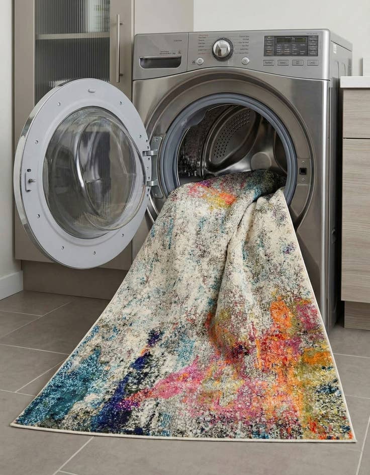 Detail image of 3' 3 x 5' 3  Washable Spectrum Rug