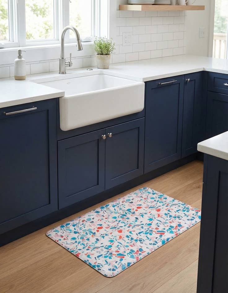 Detail image of 2' x 3' Abstract Anti-Fatigue Comfort Mat