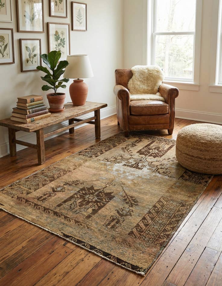 Detail image of 3' 10 x 6' Hand Knotted Ultra Vintage Persian Wool Rug