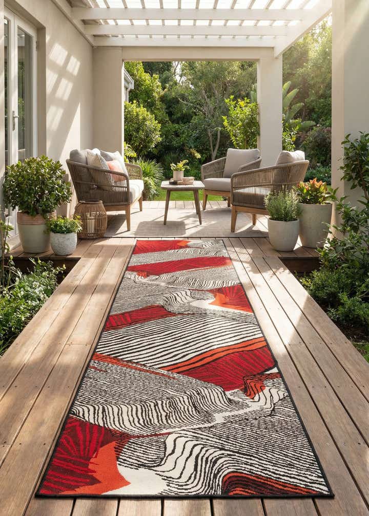 2' 7 x 12' Easy-Clean Modern Indoor / Outdoor Runner Rug