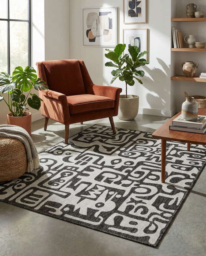 5' 3 x 7' Easy-Clean Modern Indoor / Outdoor Rug