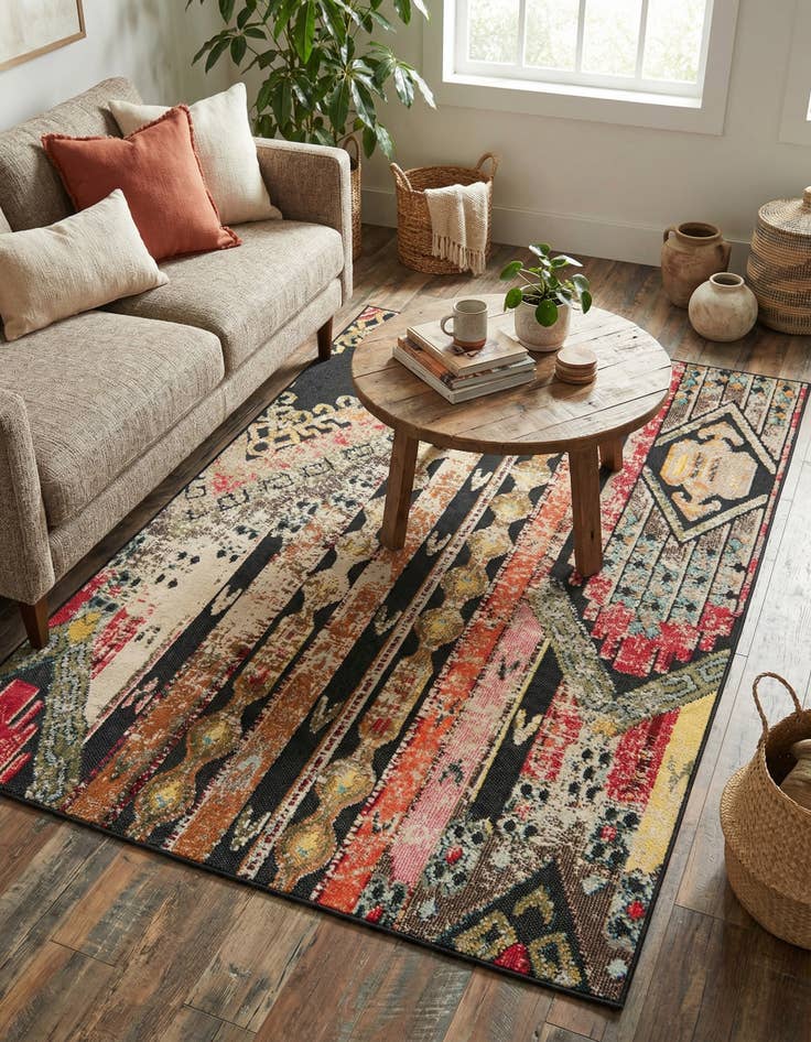 Detail image of  5' 3 x 8'  Washable Casablanca Indoor / Outdoor Rug