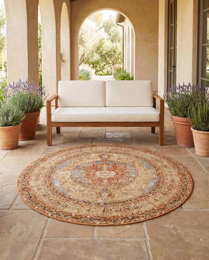 4' x 4' Easy-Clean Traditional Indoor / Outdoor Round Rug