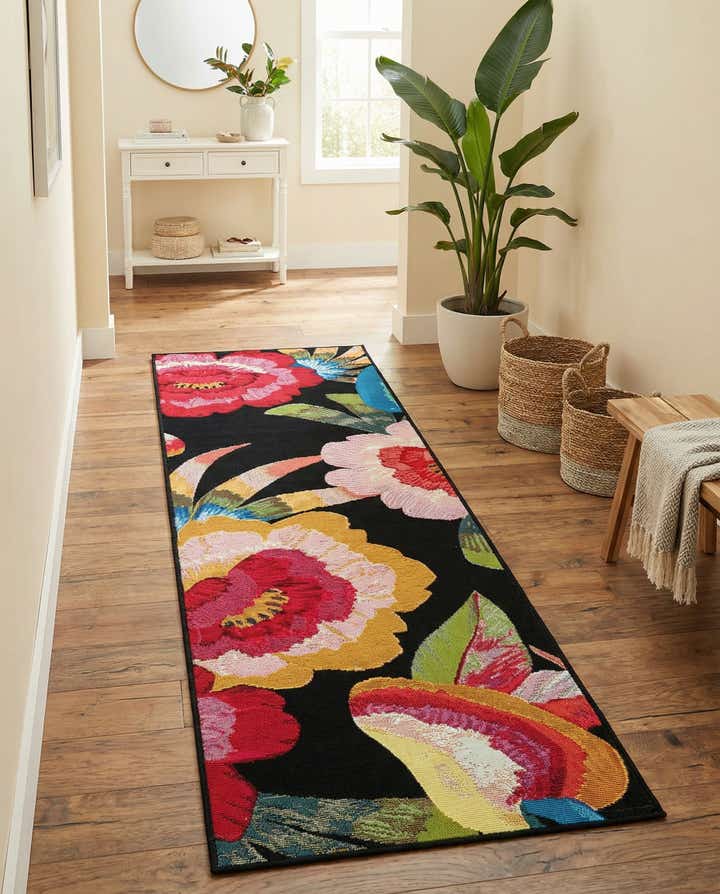 2' x 6' Easy-Clean Botanical Indoor / Outdoor Runner Rug