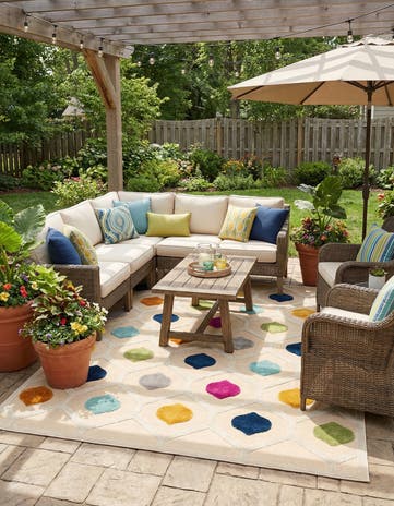 7' 10 x 10' Easy-Clean Aruba Indoor / Outdoor Rug