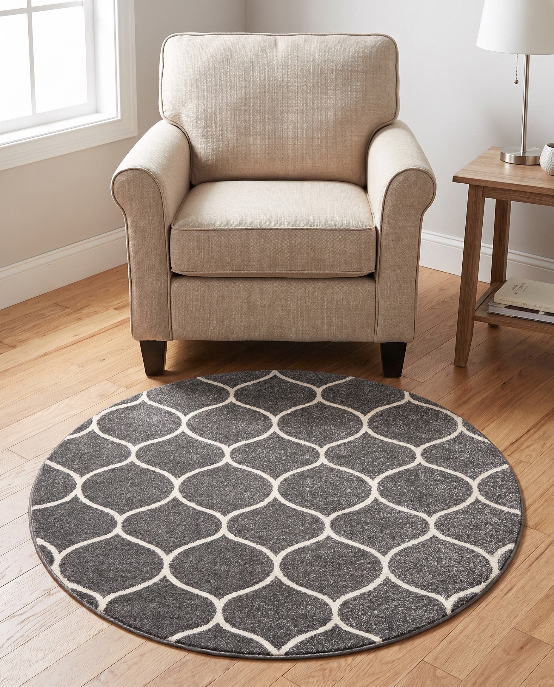 3' x 3' Trellis Frieze Round Rug