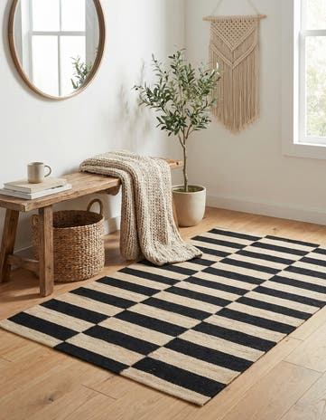 2' 7 x 3' 10 Hand Woven Kilim Modern Wool Rug