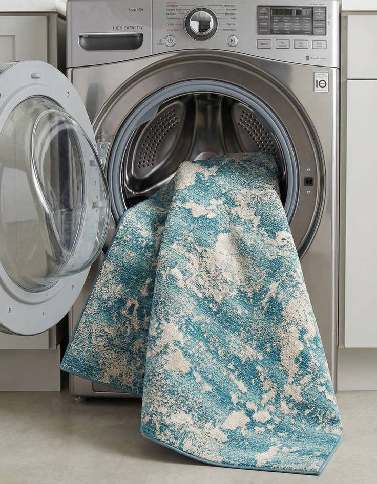 Detail image of  7' 10 x 7' 10  Washable Modern Indoor / Outdoor Square Rug