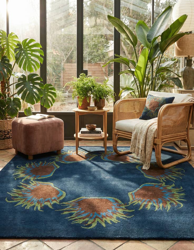 Detail image of 7' 6 x 7' 7 Agra Square Rug