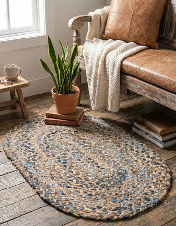 2' 2 x 3' 1 Handmade Braided Chindi Oval Rug