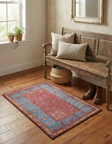 2' x 3' 1 Easy-Clean Traditional Indoor / Outdoor Rug