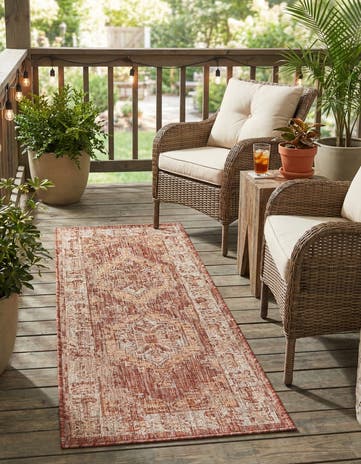 Rust Red Easy-Clean Traditional Indoor / Outdoor Runner Rug