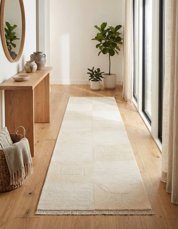 Detail image of 2' 9 x 10'  Hand Knotted Darya Wool Runner Rug