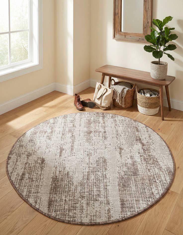 Detail image of 4' x 4'  Washable Modern Indoor / Outdoor Round Rug