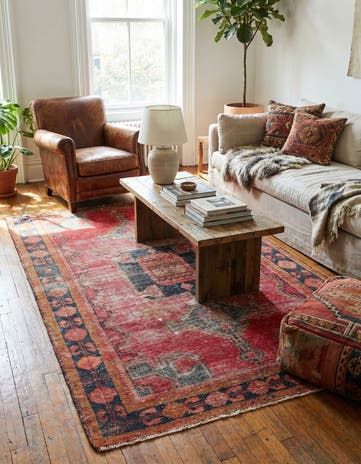 4' x 6' 10 Hand Knotted Ultra Vintage Persian Wool Rug