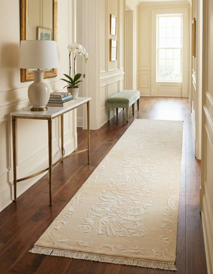 Detail image of 2' 7 x 10' Darya Runner Rug