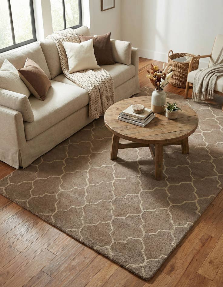 Detail image of 5' 1 x 8' 2 Luna Rug