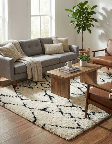 Pearl and Black Infinity Shag Rug