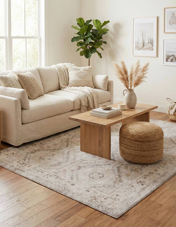 Detail image of 5' x 8' Yara Rug