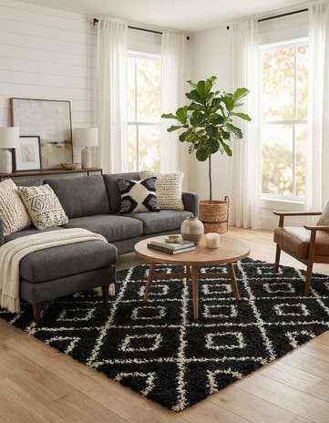 Black and White Lattice Shag Square Rug