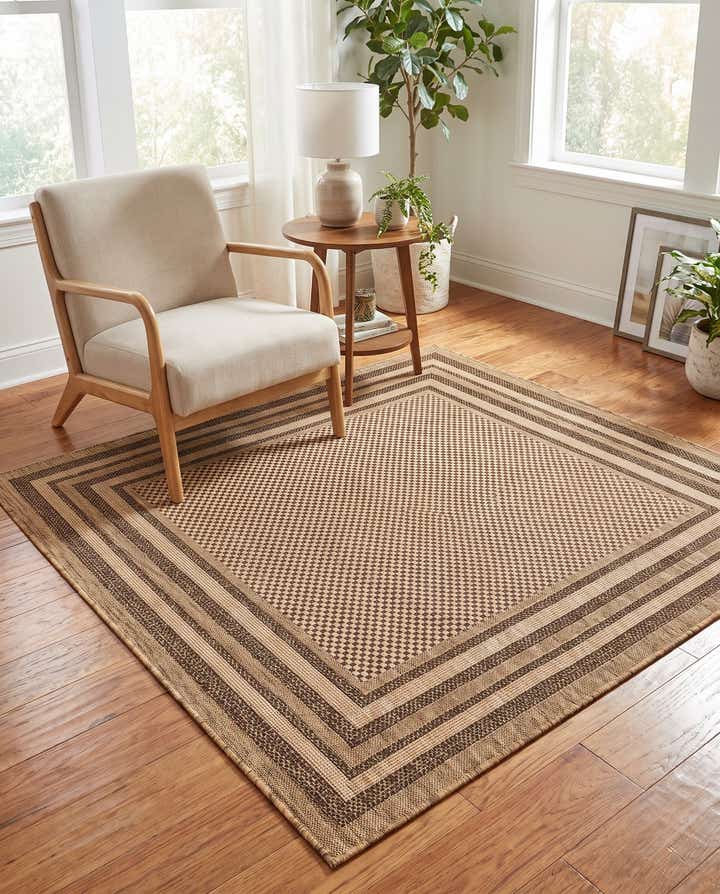 6' x 6' Easy-Clean Border Indoor / Outdoor Square Rug