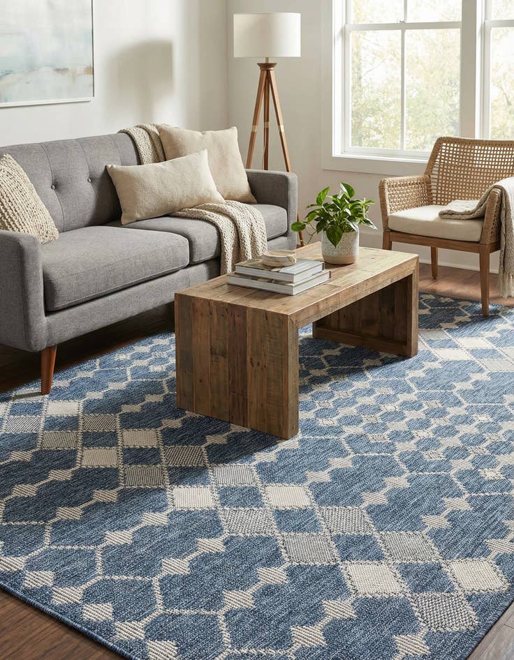 Detail image of 5' 3 x 8'  Washable Trellis Indoor / Outdoor Rug