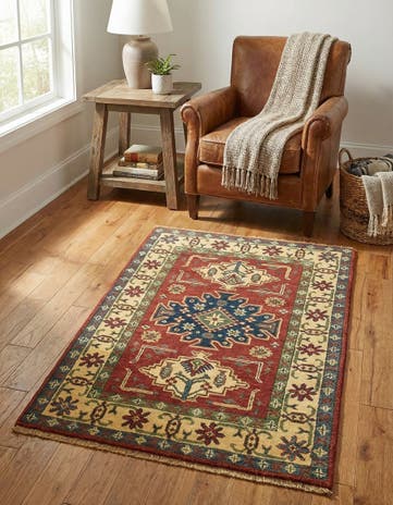 2' 9 x 4' 1 Hand Knotted Kazak Rug