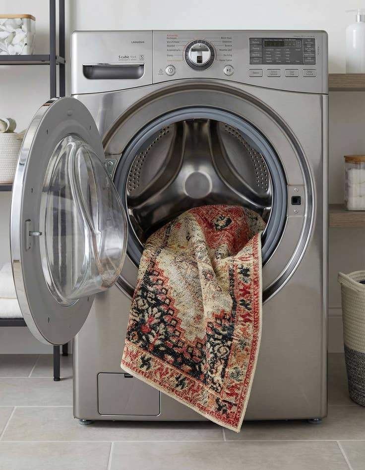 Detail image of 2' x 5'  Washable Traditional Indoor / Outdoor Runner Rug