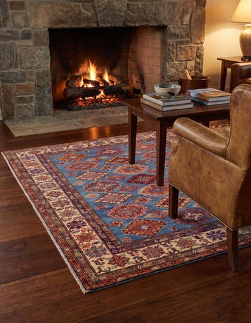 4' 10 x 6' 6 Hand Knotted Kazak Rug