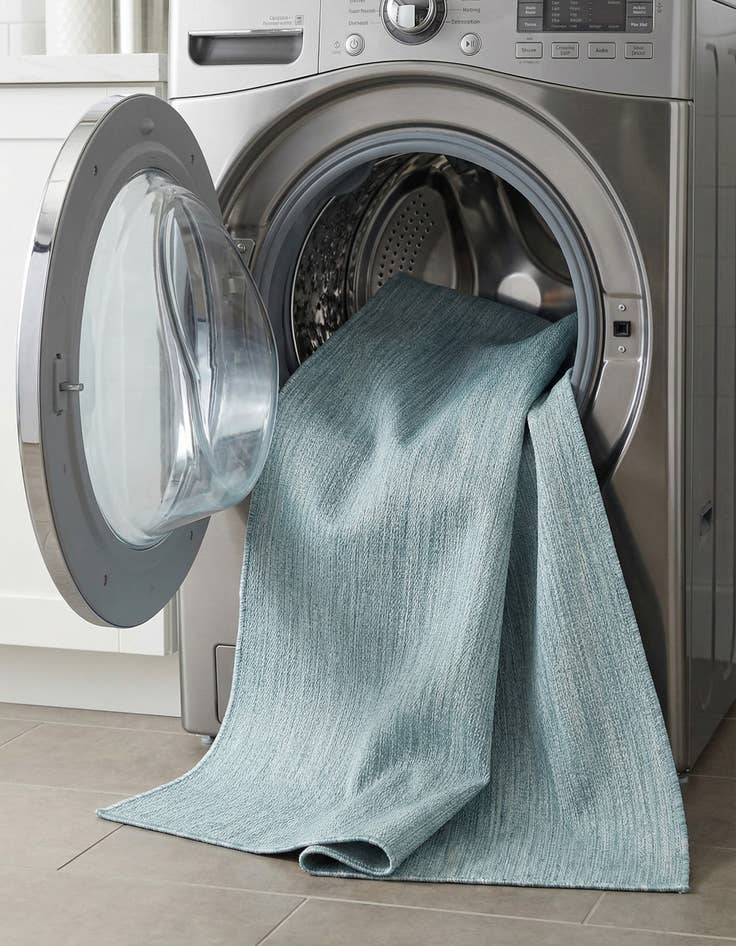 Detail image of  5' 3 x 8'  Washable Solid Indoor / Outdoor Rug