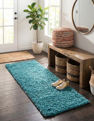 2' 7 x 10' Solid Shag Runner Rug
