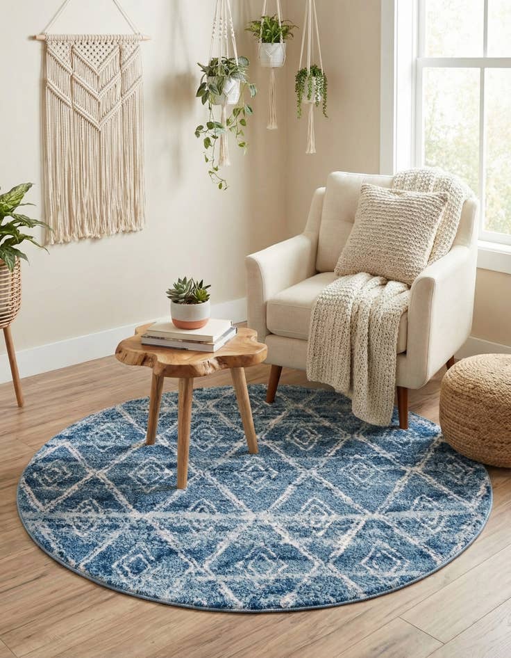 Detail image of 4' 7 x 4' 7 Atlas Round Rug