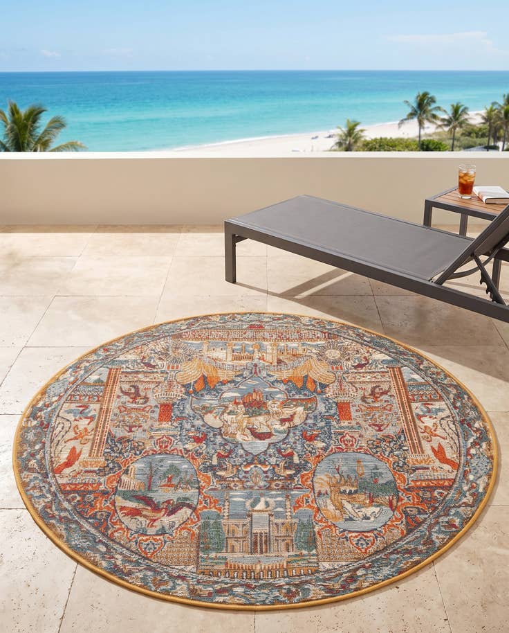Detail image of 4' x 4' Easy-Clean Traditional Indoor / Outdoor Round Rug