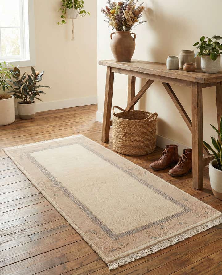 2' 5 x 4' 8 Hand Knotted Nepal Wool Rug