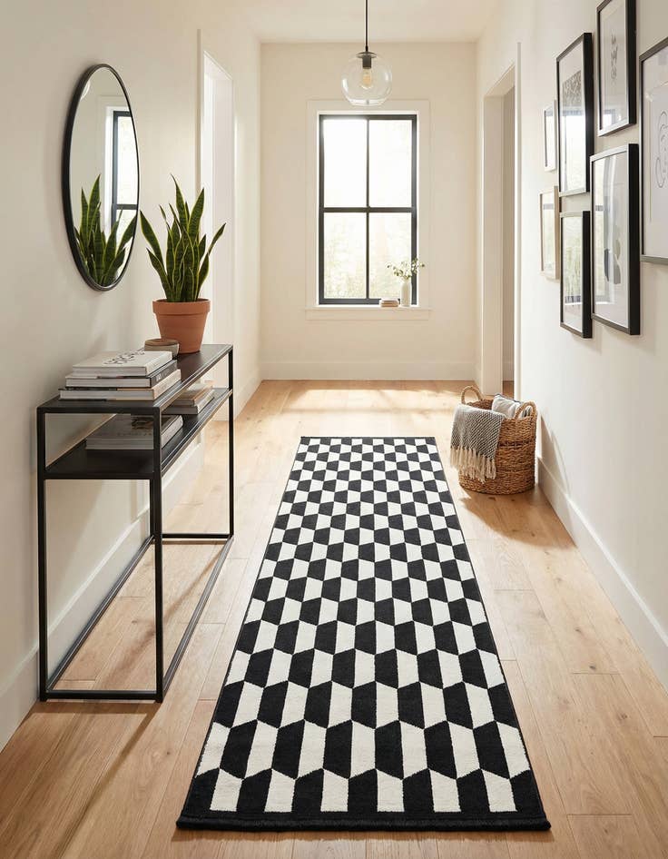 Detail image of 2' x 8' Milano Runner Rug