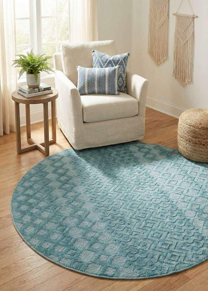 5' 3 x 5' 3 Easy-Clean Trellis Textured Indoor / Outdoor Round Rug