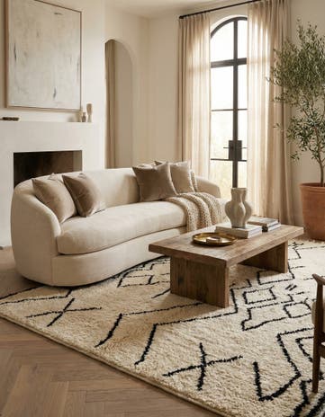 4' 10 x 7' 9 Hand Knotted Moroccan Wool Rug