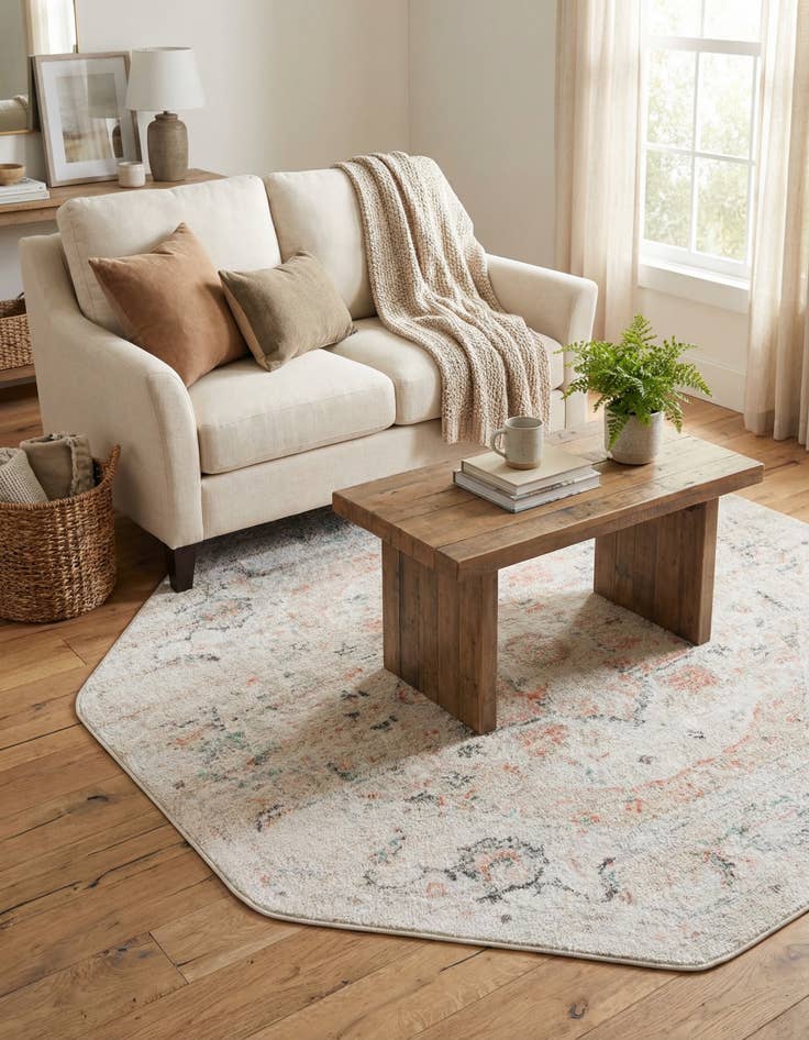 Detail image of  5' 3 x 5' 3 Madeline Vintage Octagon Rug