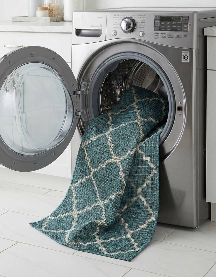 Detail image of 2' x 8'  Washable Trellis Indoor / Outdoor Runner Rug