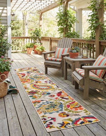 2' 7 x 12' Easy-Clean Casablanca Indoor / Outdoor Runner Rug