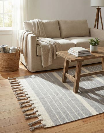 3' 3 x 5' 1 Hand Woven Chindi Cotton Rug