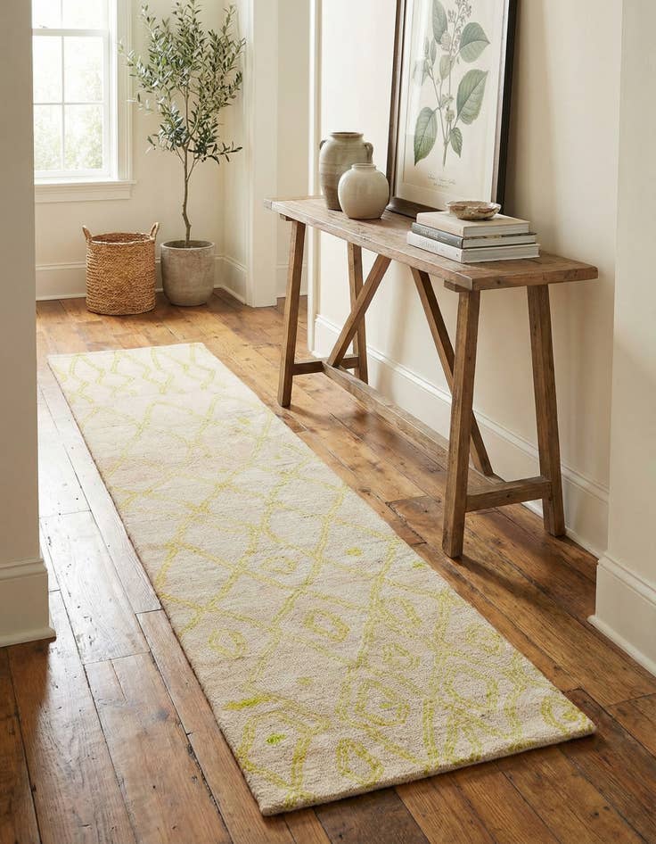 Detail image of 2' 4 x 9' 10  Hand Knotted Darya Wool Runner Rug