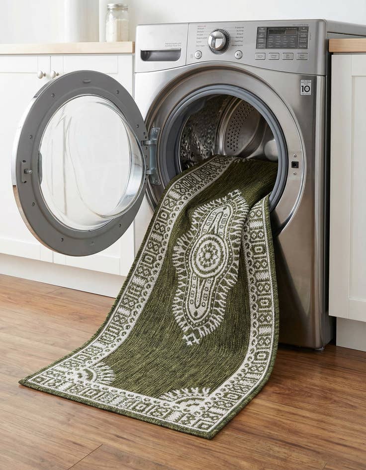 Detail image of  2' x 5' 3  Washable Traditional Indoor / Outdoor Runner Rug