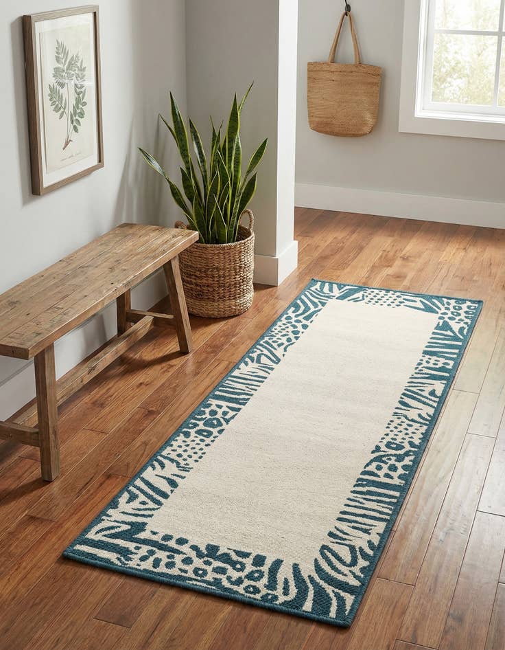 Detail image of 2' x 6' Easy-Clean Safari Indoor / Outdoor Runner Rug