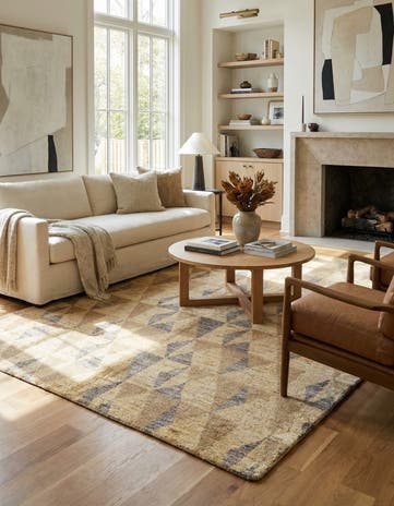 5' 7 x 8' Hand Knotted Darya Wool Rug