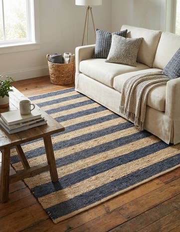 4' 1 x 6' 1 Handmade Braided Jute Rug