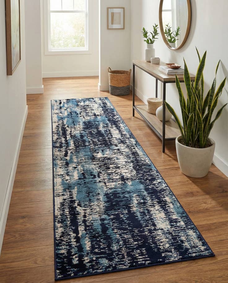 Detail image of 2' 7 x 10' Laguna Runner Rug