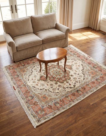 5' 1 x 6' 9 Tabriz Rug
