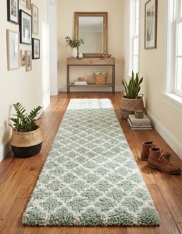2' 7 x 12' Moroccan Shag Runner Rug